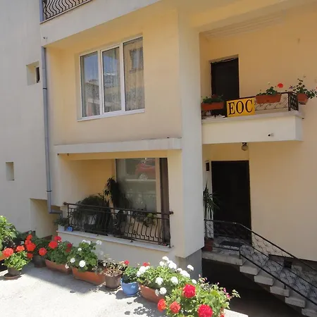 Eos Sozopol